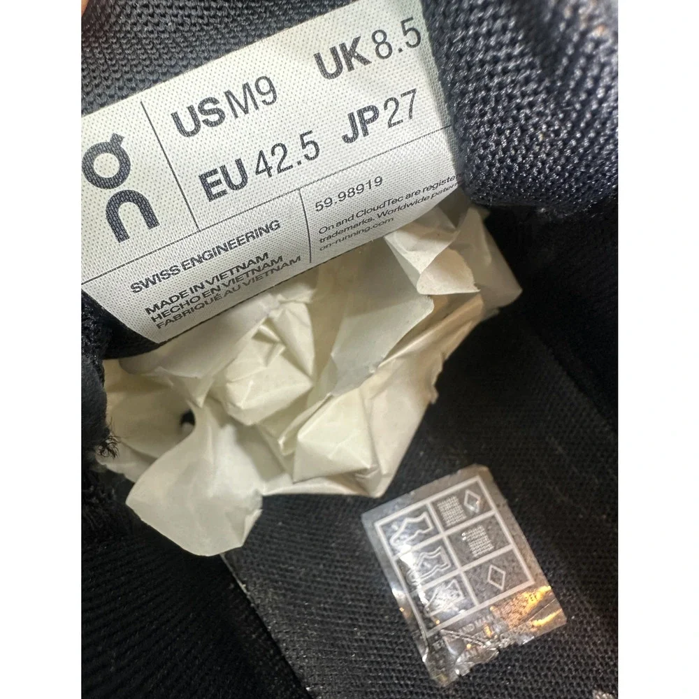 On Running Cloud 5 Shoes Black & White 59.98919 Men's Size 9 Running Sneakers - Picture 7 of 12